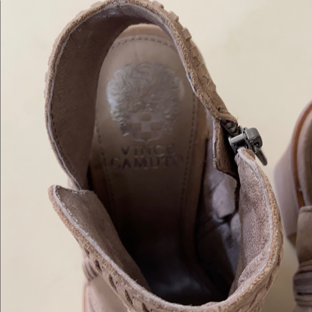 Vince Camuto open toe Booties - Picture 3 of 3